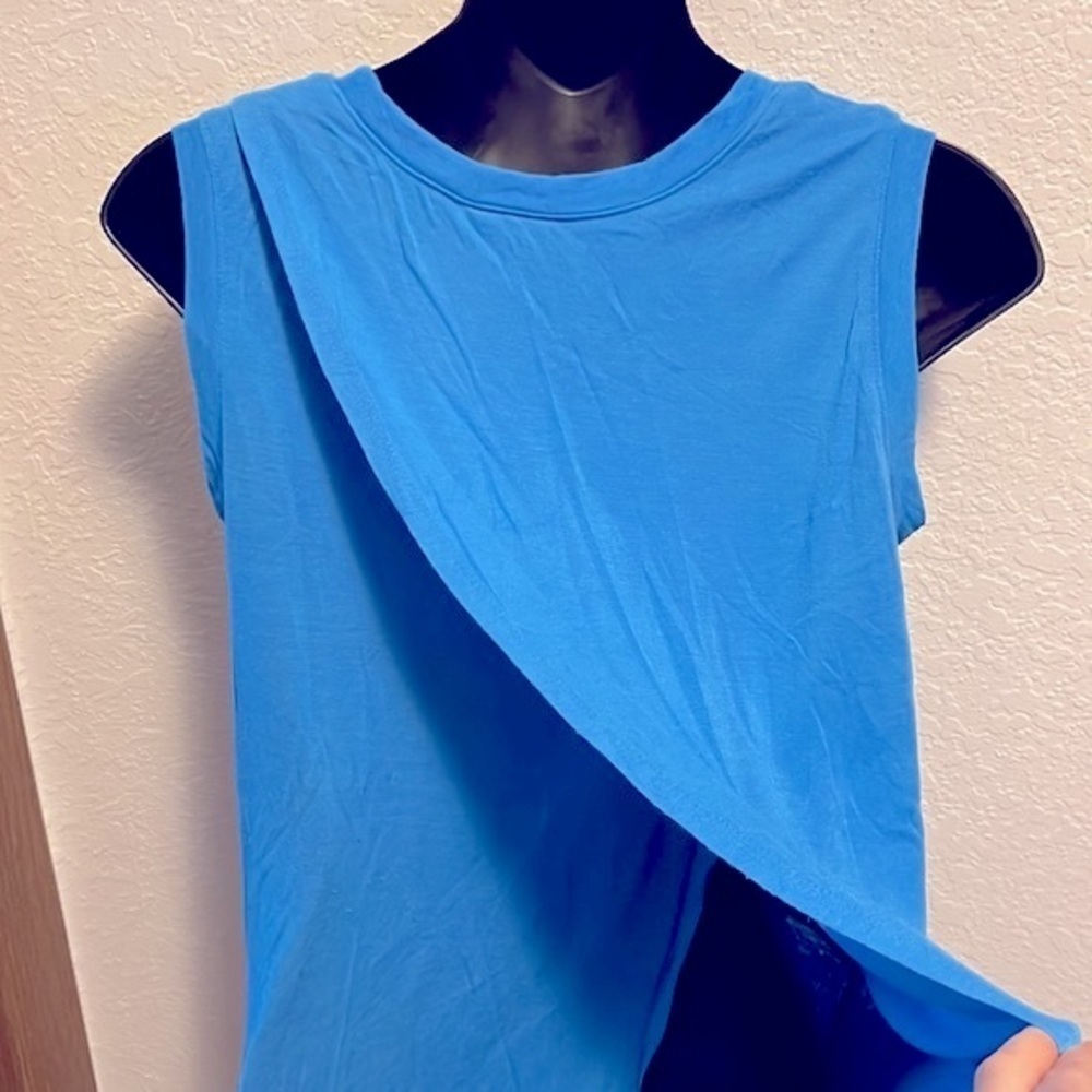 Disney Parks bright blue Mickey sleeveless open back t-shirt size S - Picture 4 of 7